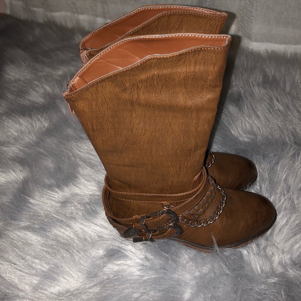 Pierre Dumas girls brown boots size 2